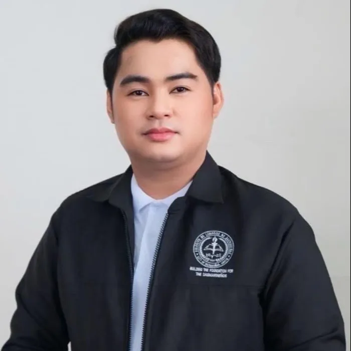 Institute Clerk